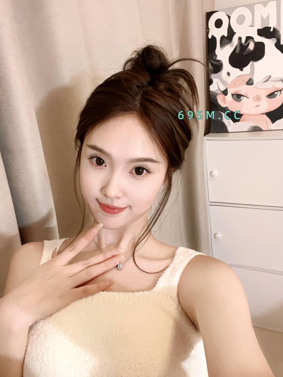 美胸美腿
